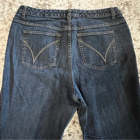 Lane Bryant Venezia Stretch BootCut Dark Wash Denim Jeans Plus size 3 (18) - Picture 8 of 10